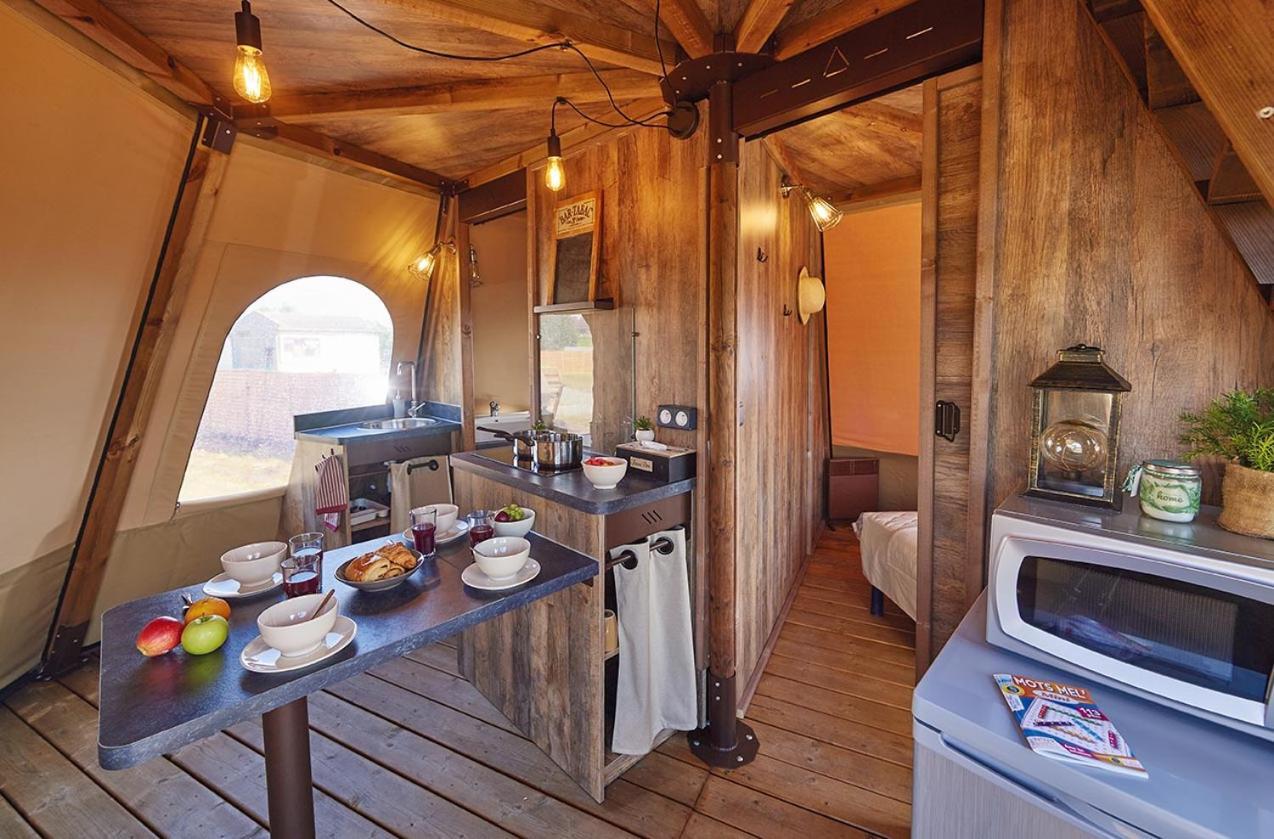 Tipi, L'indienne