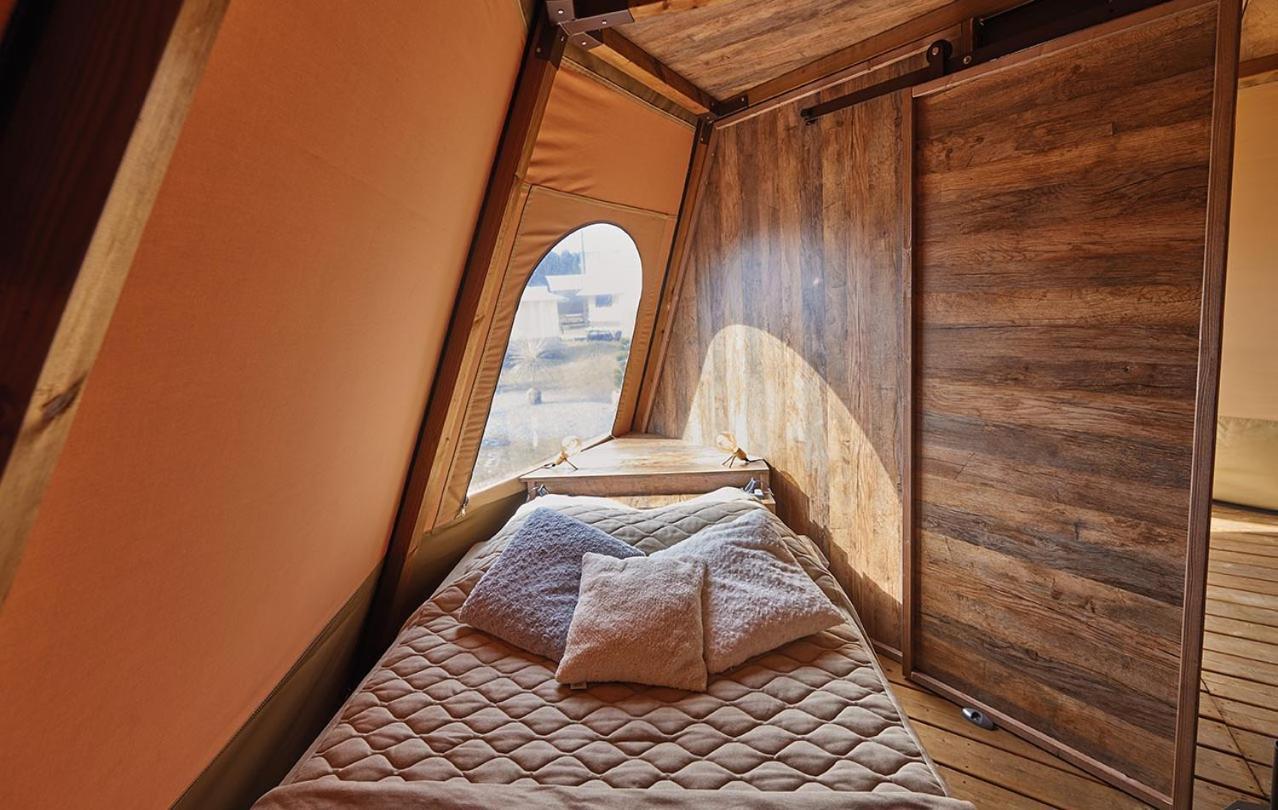 Luxury tent Tipi, L'indienne *