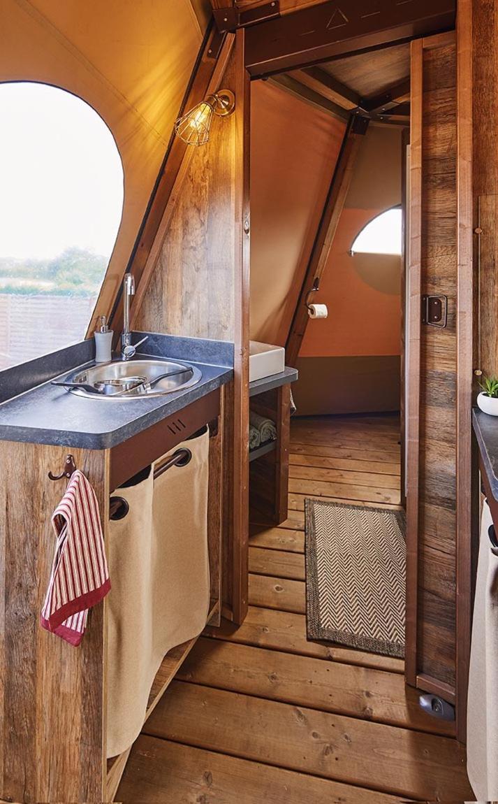 Tipi, L'indienne Luxury tent *